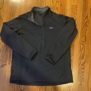 🎈EUC/like new Patagonia R Half Zip pull over sweatshirt